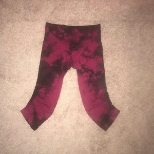 black and maroon lulu lemon leggings